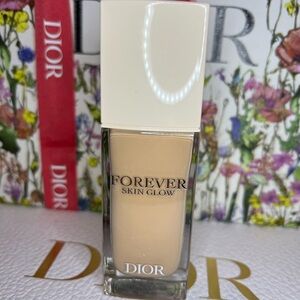 Dior Forever Skin Glow Foundation - Tan